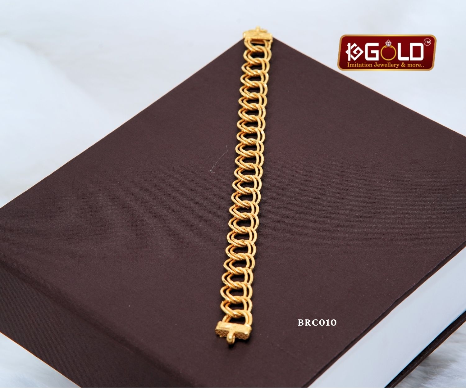 One Gram Gold Men's Bracelet with Classic Elegance and Superior Craftsmanship - BRC010. 1 gram gold on 1ggold.in