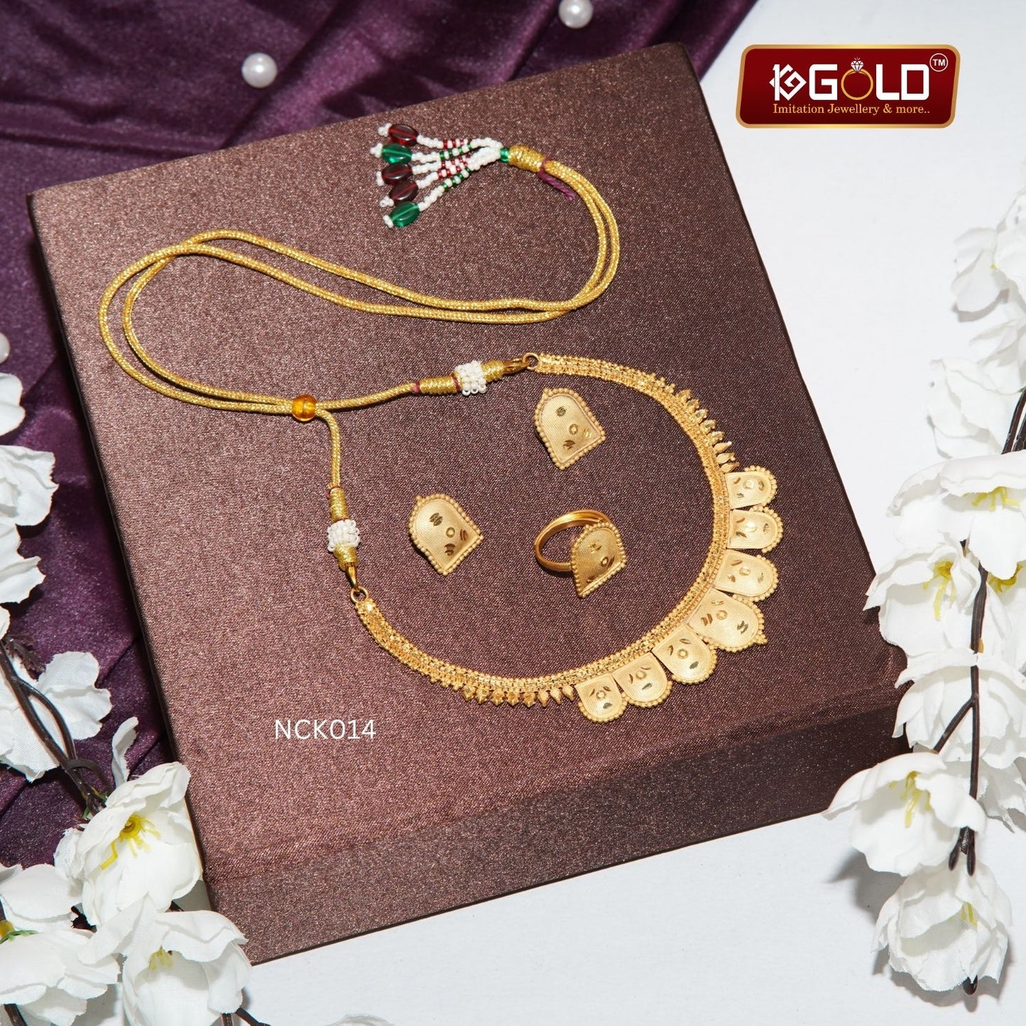 Chic 1 Gram Gold Plated Necklace Set with Modern Design for Women - NCK014. 1 gram gold on 1ggold.in 